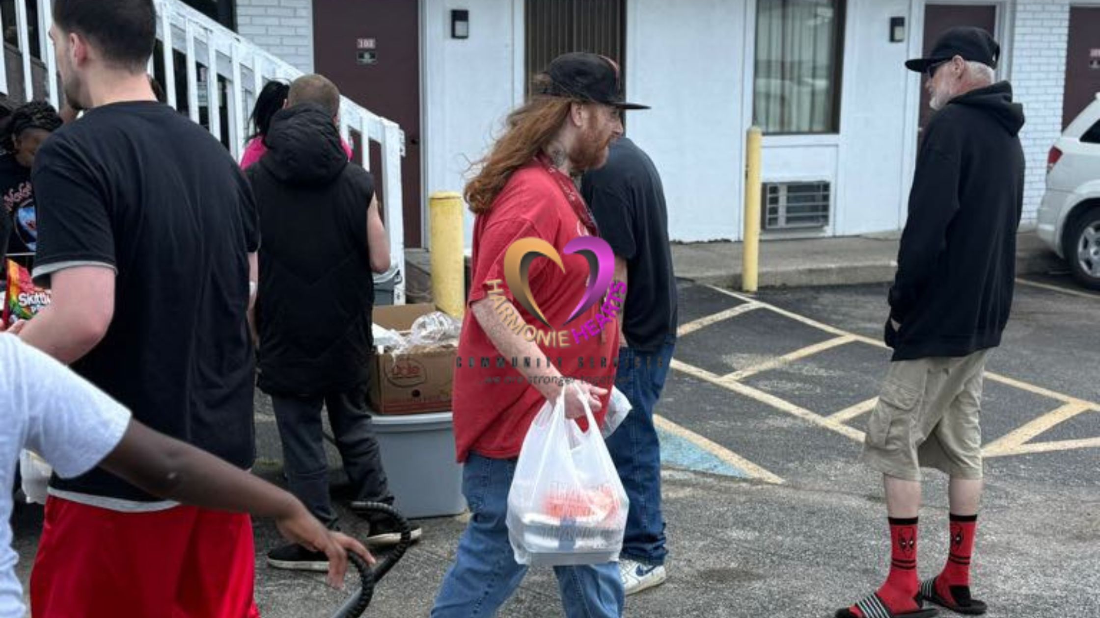 Harmonie hearts giving away free food